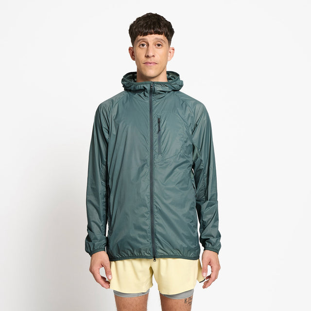 Ciele Athletics M VNTJacket men's running jacket in Silver Pine worn by a man on a neutral background.