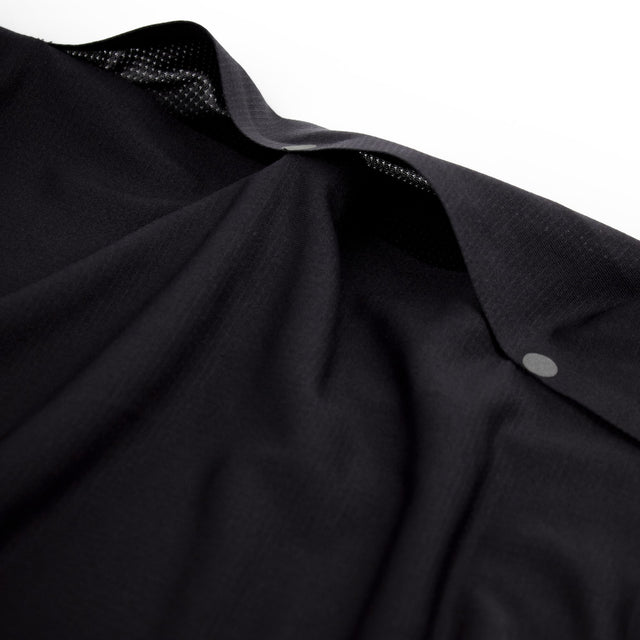 Ciele Athletics M FSTTShirt men's running shirt in Shadowcast on a neutral background.