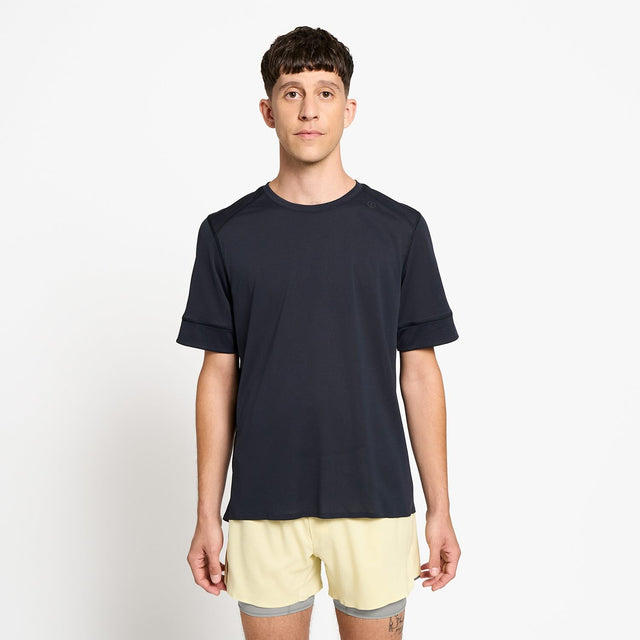 Ciele Athletics M FSTTShirt men's running shirt in Shadowcast worn by a man on a neutral background.