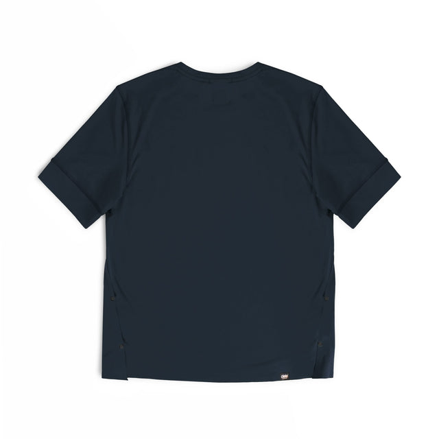 Ciele Athletics M FSTTShirt men's running shirt in Deep Space on a neutral background.