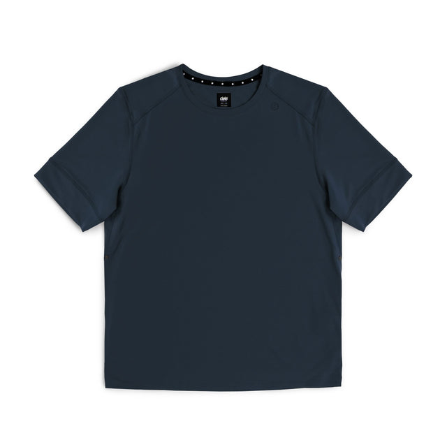 Ciele Athletics M FSTTShirt men's running shirt in Deep Space on a neutral background.
