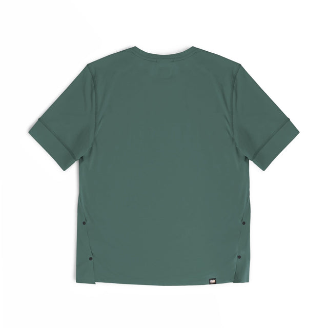 Ciele Athletics M FSTTShirt men's running shirt in Silver Pine on a neutral background.