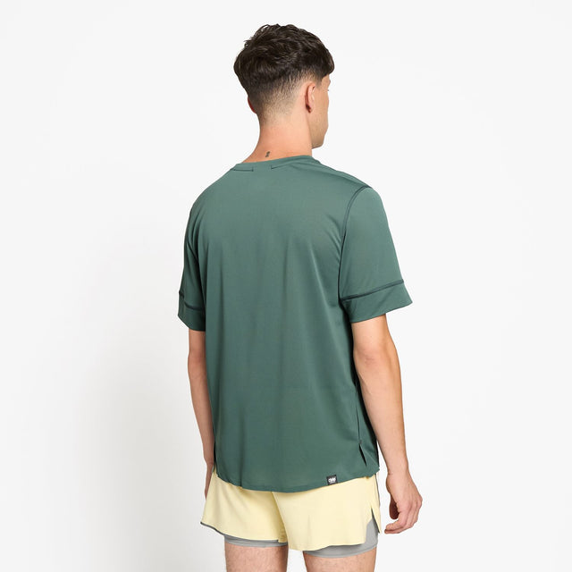 Ciele Athletics M FSTTShirt men's running shirt in Silver Pine worn by a man on a neutral background.