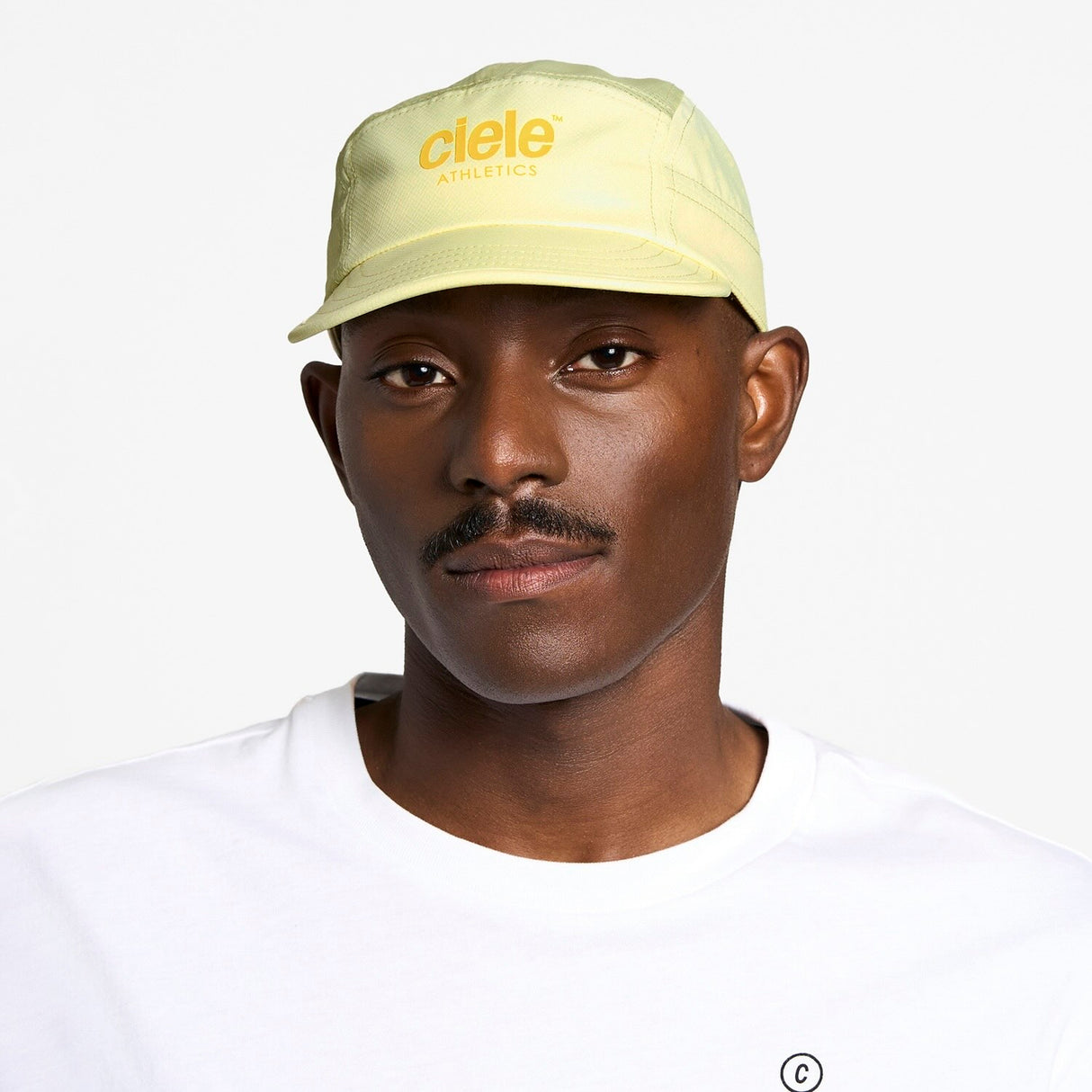 Ciele Athletics GOCap Classic Athletics running hat in Glade worn by a man on a neutral background.