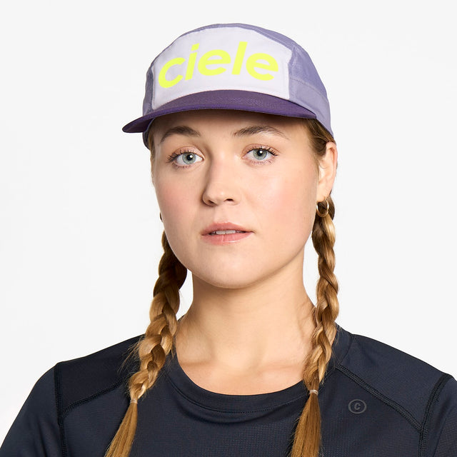 ciele athletics GOCap Comp - Century in Misty Lilac/Light Grape on a neutral background.