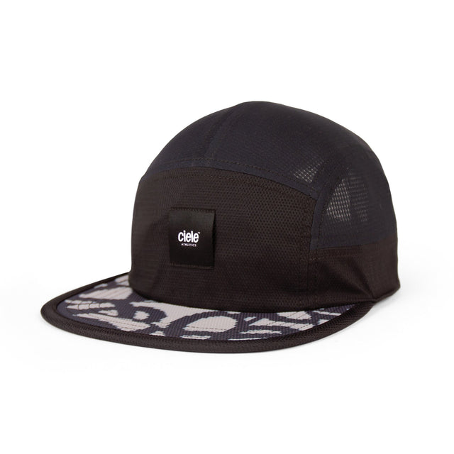 Ciele Athletics GOCap EQ - Frame S running hat in Whitaker on a neutral background.