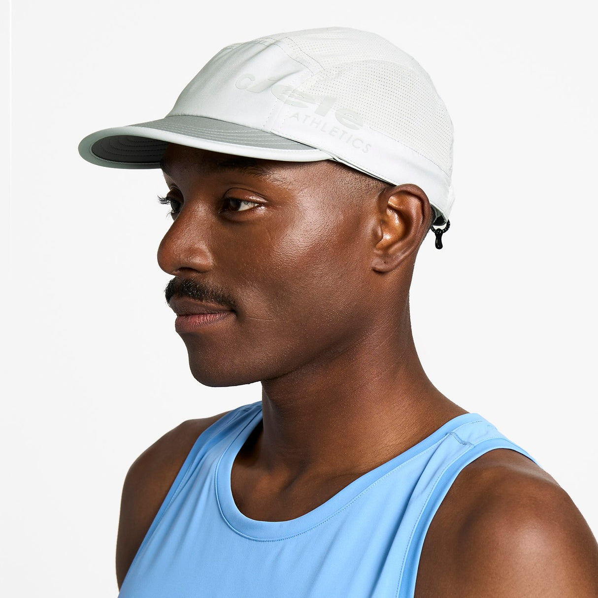 Ciele Athletics GOCap PYN Comp - Onehundred in Light Grey on a neutral background.