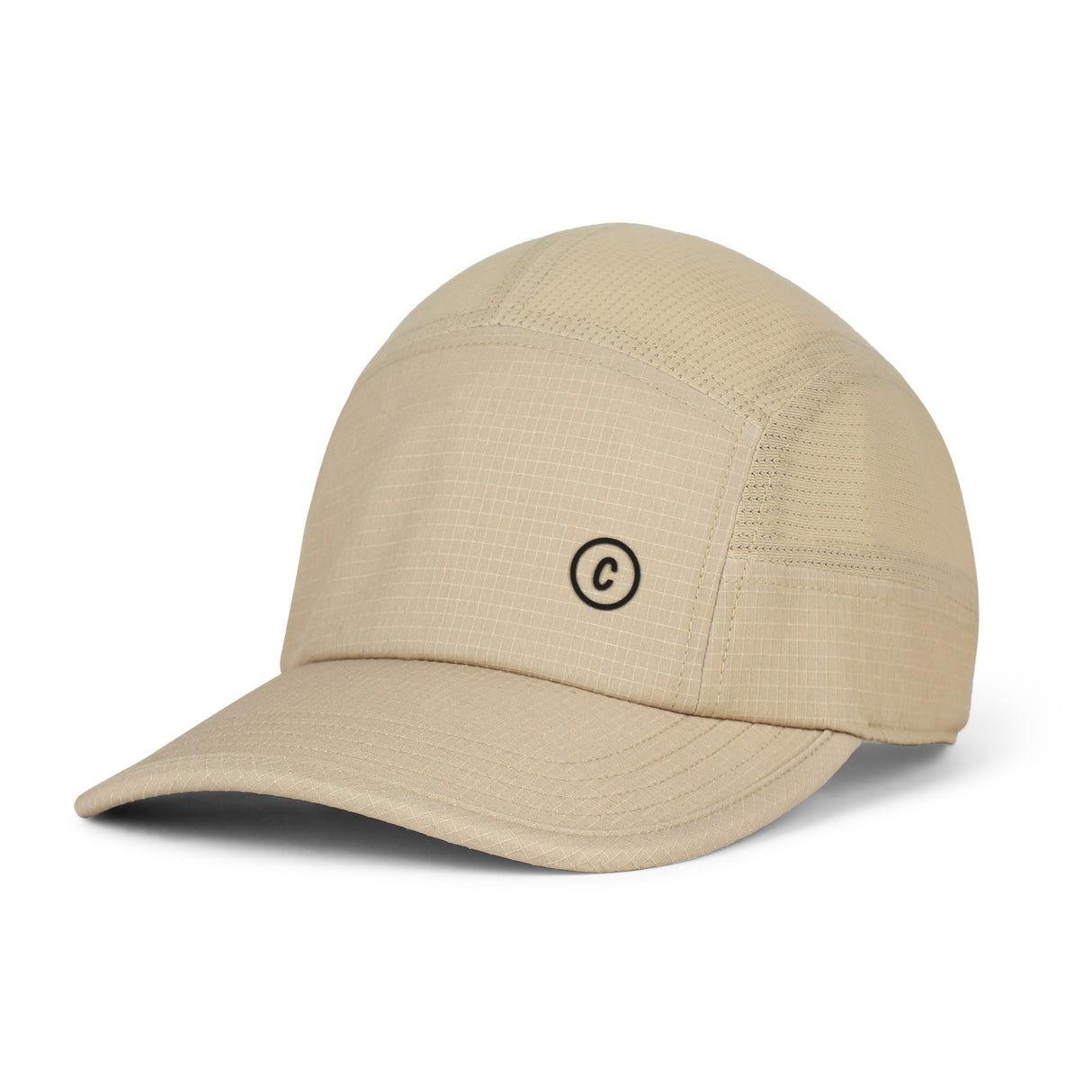Ciele Athletics GOCap SC Field - Clow Safari Beige running cap with a logo on a white background