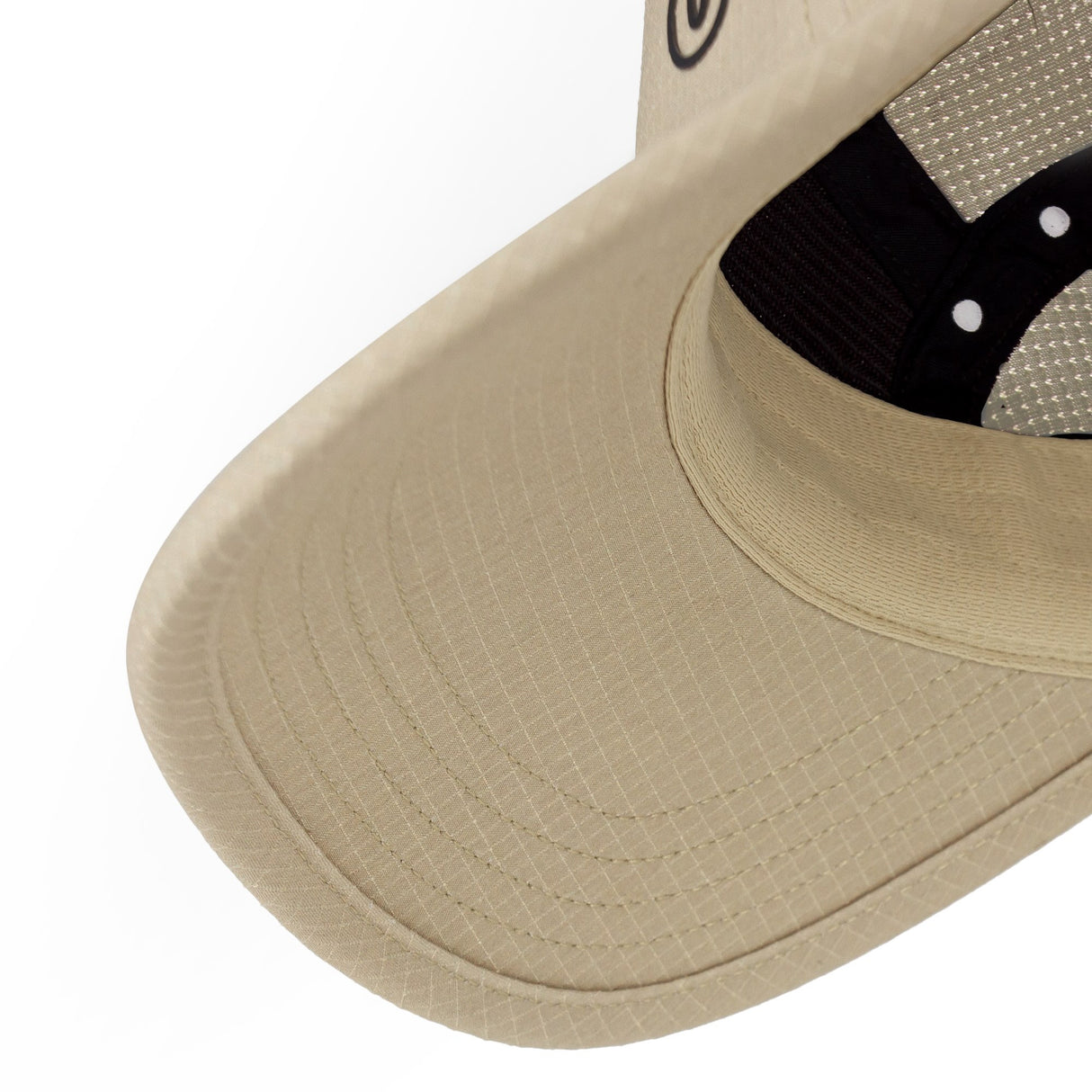 Close-up of a Ciele Athletics GOCap SC Field - Clow Safari Beige running cap on a white background