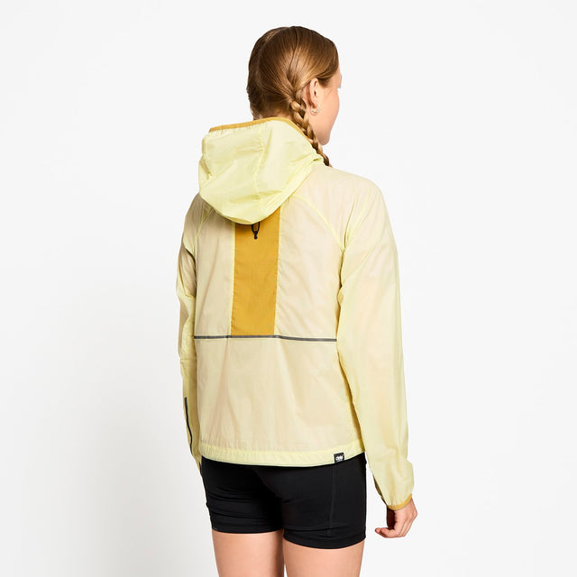 Ciele Athletics W VNTJacket women's running jacket in Glade on a neutral background.