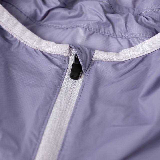 Ciele Athletics W VNTJacket women's running jacket in Light Grape on a neutral background.