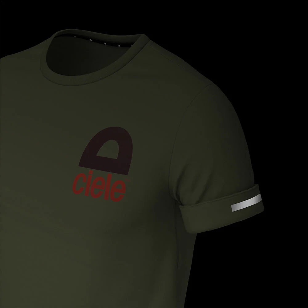 Ciele Athletics NSBTShirt - Espace in Metamars from the front on a dark background.