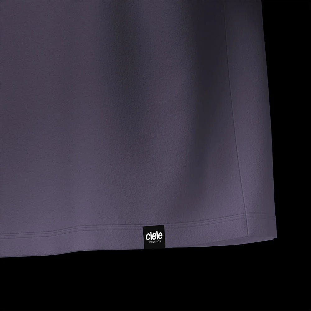 Ciele Athletics ORTShirt - Everybody Run in Halpin from the rear on a dark background.