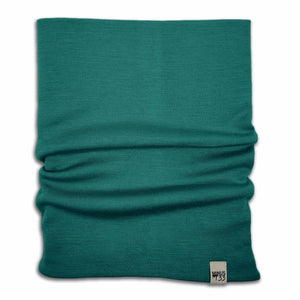 Minus33 Midweight - Neck Gaiter 100% Merino Wool in Emerald Green on a neutral background.