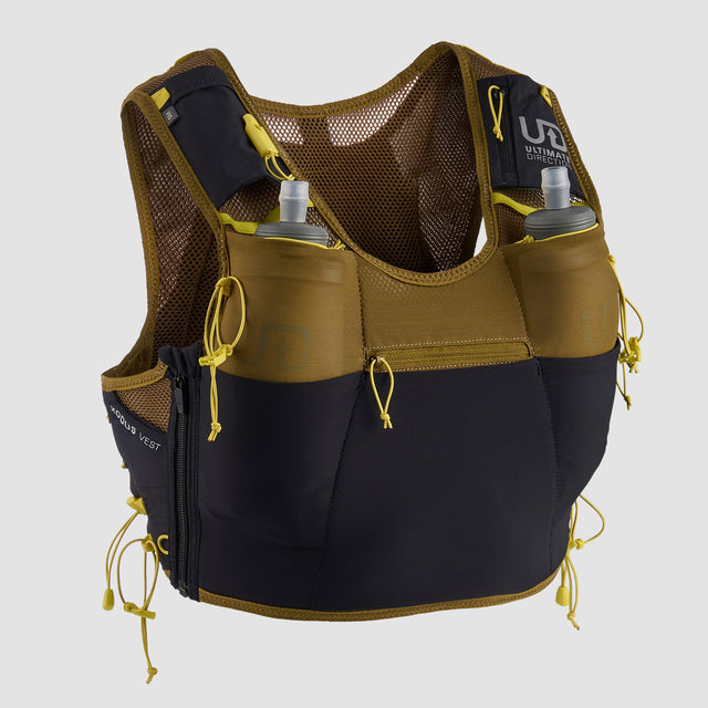 Ultimate Direction Xodus Vest in Fig Green from the front on a neutral background.