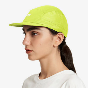 Ciele Athletics ALZCap - Athletics SL in Polaris worn by a woman from the side on a neutral background.