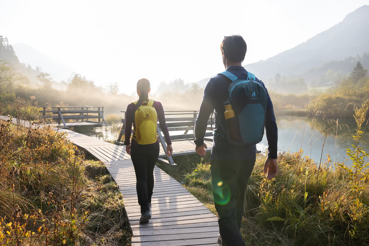 deuter Speed Lite 21 backpack being worn outdoors.