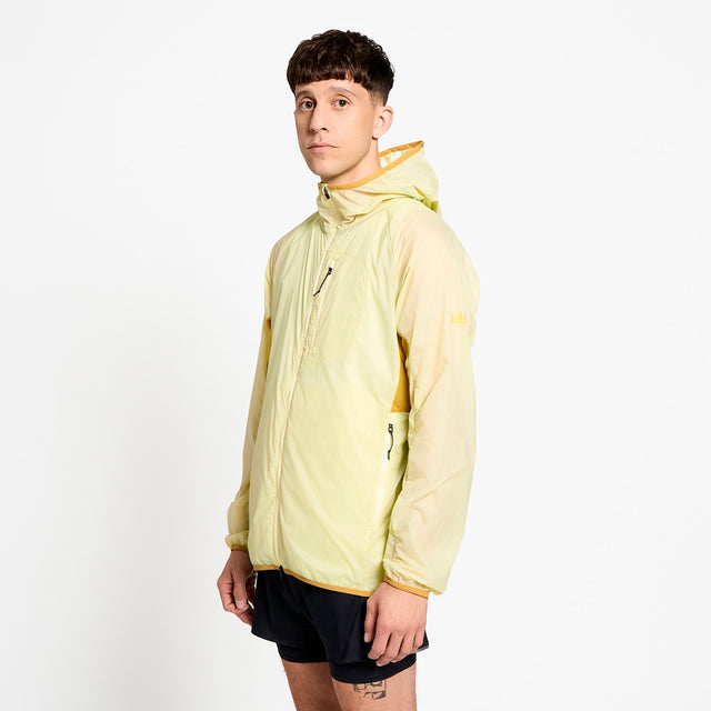 Ciele Athletics M VNTJacket men's running jacket in Glade worn by a man on a neutral background.