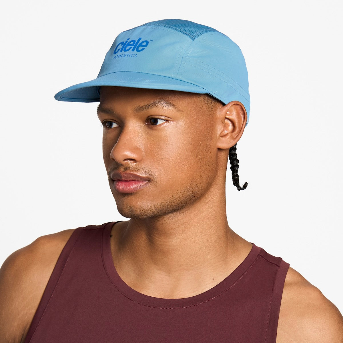 ciele athletics GOCap Classic - Athletics running hat in Dusty Blue on a neutral background.