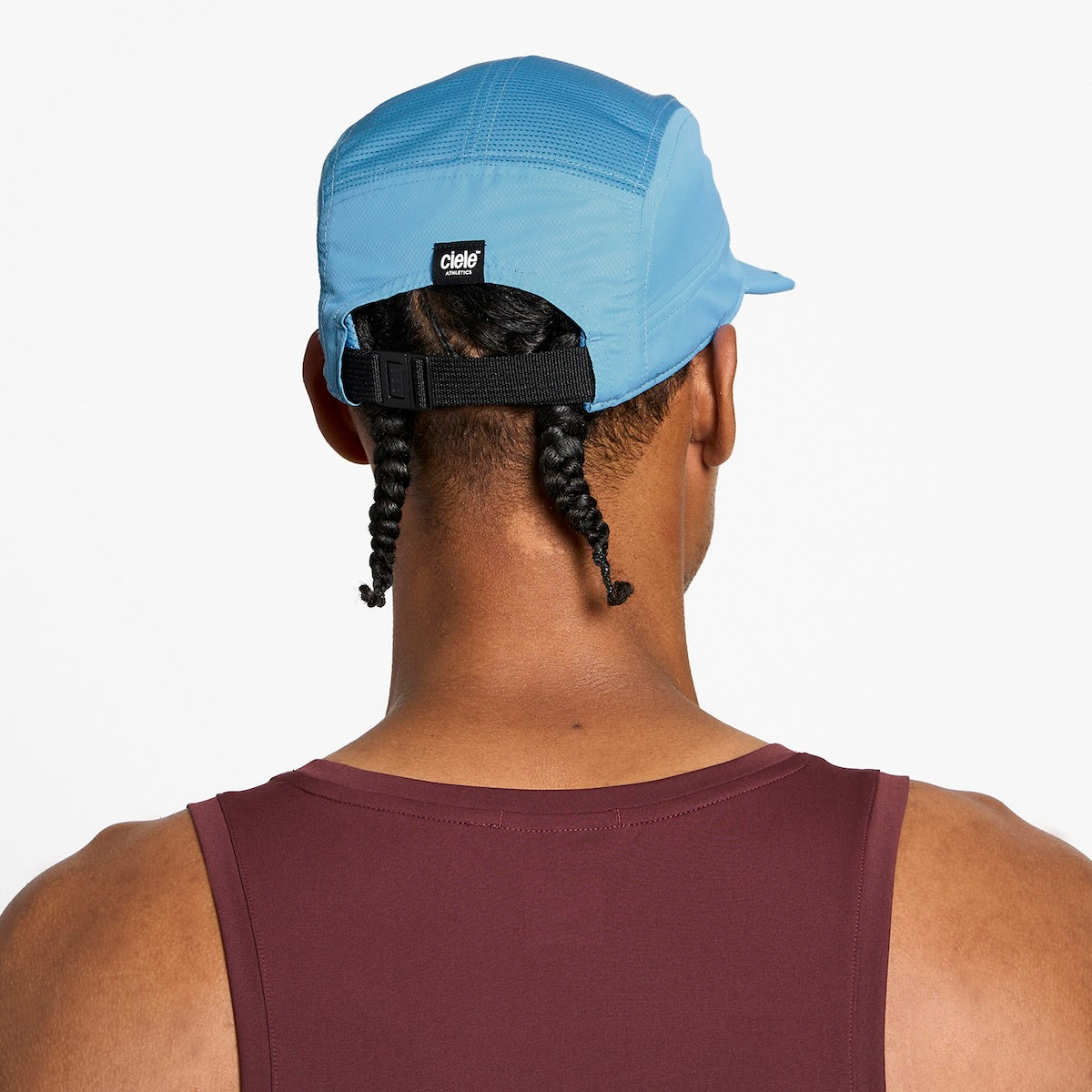 ciele athletics GOCap Classic - Athletics running hat in Dusty Blue on a neutral background.