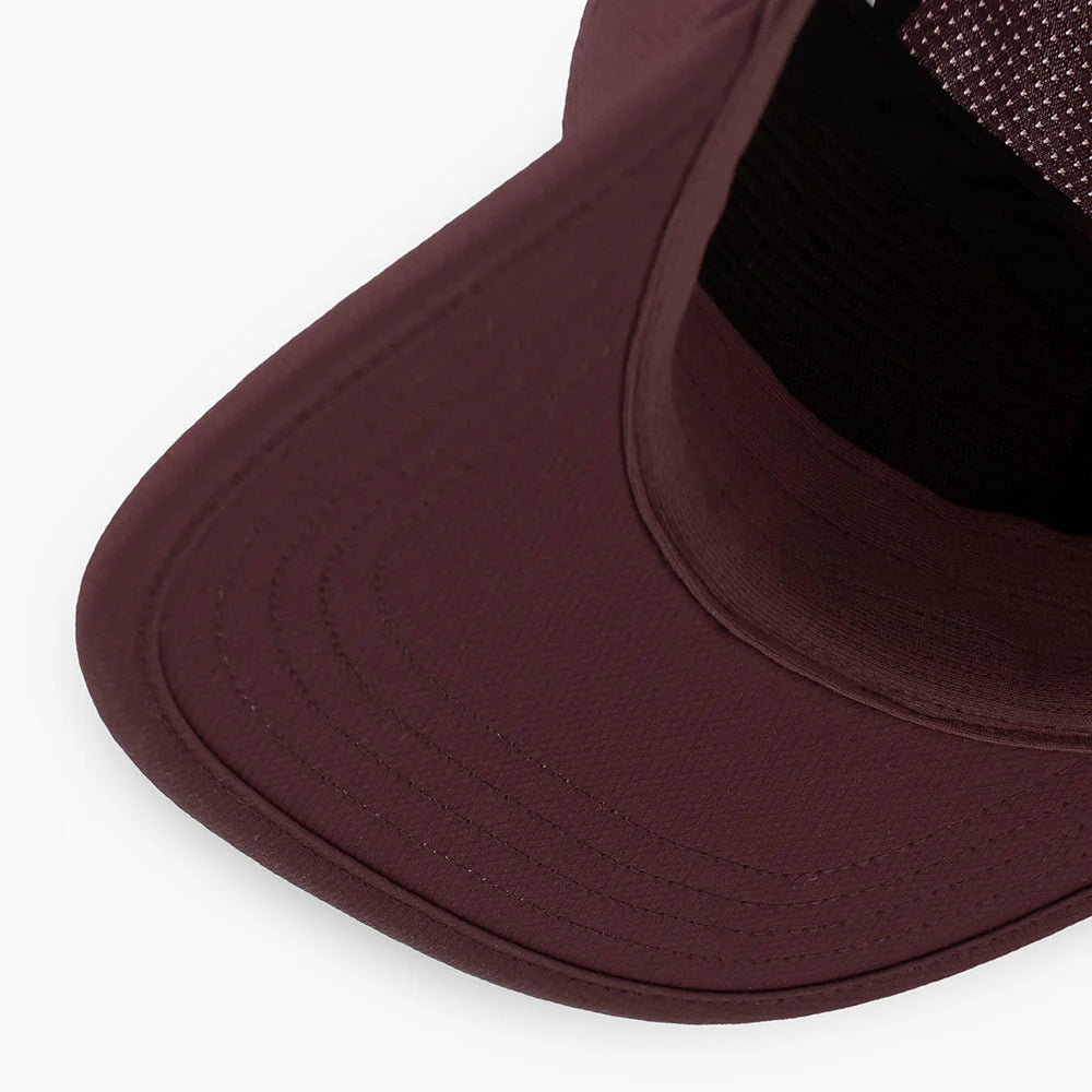 Close-up of a ciele athletics GOCap Classic - Athletics in Dark Wine Red on a white background