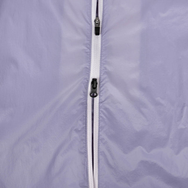 Ciele Athletics W VNTJacket women's running jacket in Light Grape on a neutral background.